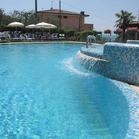 برنزوني سول جاردا Residence Villa Margherita المظهر الخارجي الصورة