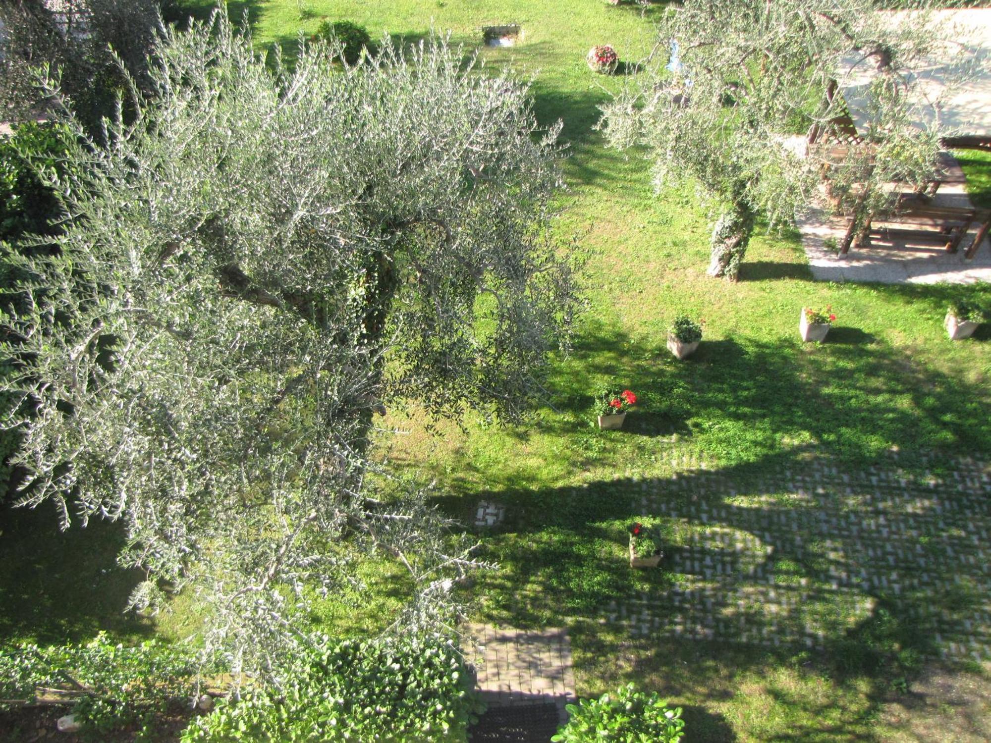 برنزوني سول جاردا Residence Villa Margherita الغرفة الصورة