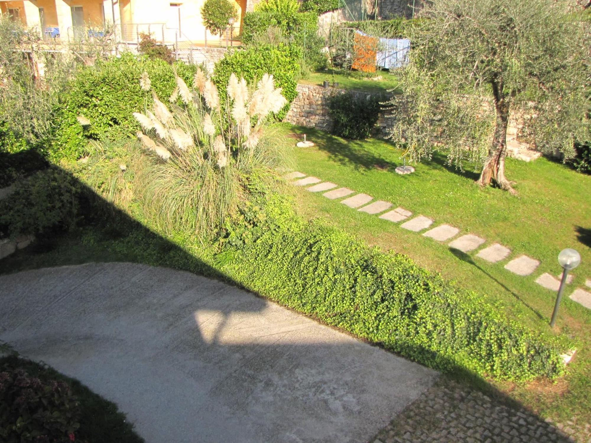 برنزوني سول جاردا Residence Villa Margherita الغرفة الصورة