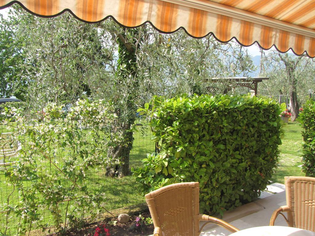 برنزوني سول جاردا Residence Villa Margherita المظهر الخارجي الصورة