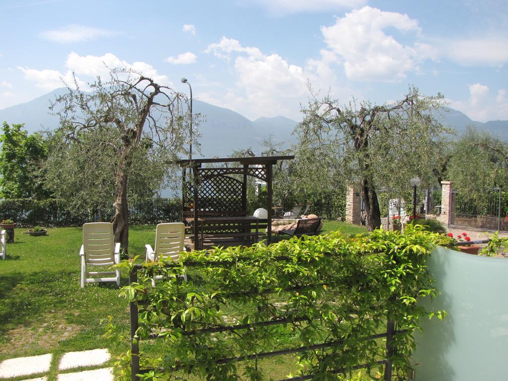 برنزوني سول جاردا Residence Villa Margherita المظهر الخارجي الصورة