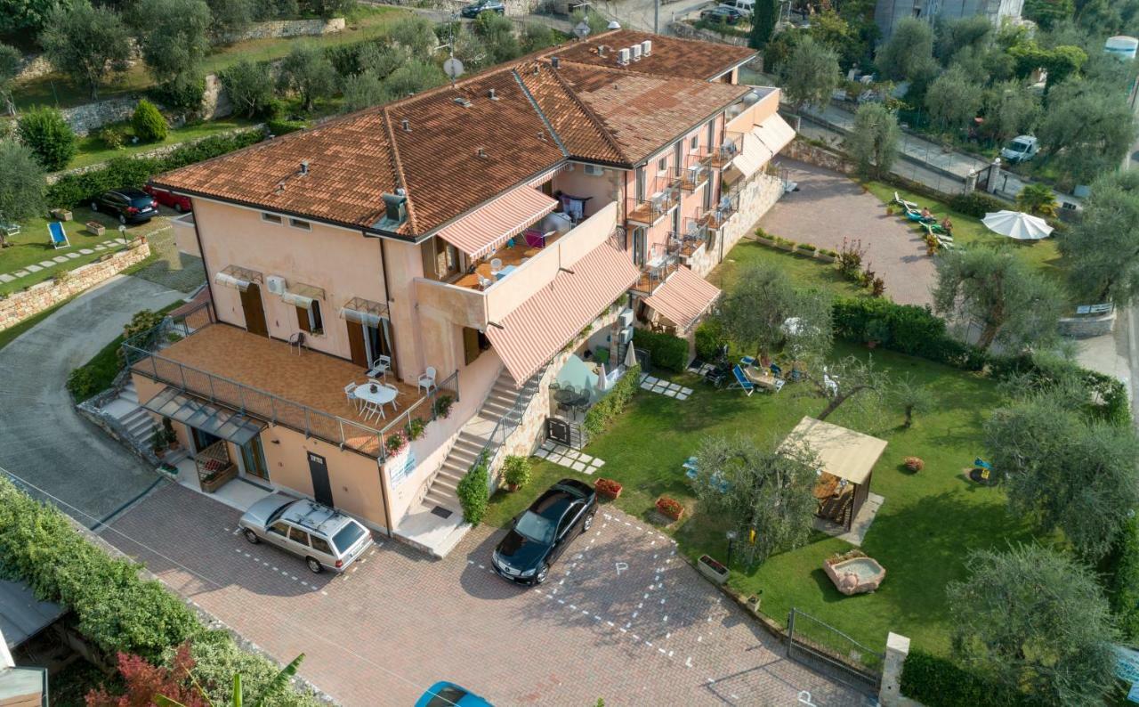 برنزوني سول جاردا Residence Villa Margherita المظهر الخارجي الصورة